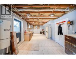 3651 Carnation Drive, Trail, BC V1R2W5 Photo 42