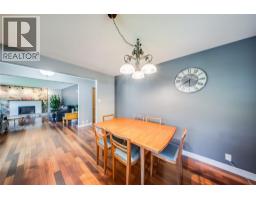 Full bathroom - 3651 Carnation Drive, Trail, BC V1R2W5 Photo 11