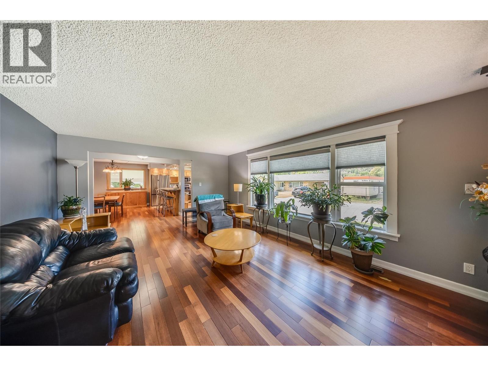 3651 Carnation Drive - 13