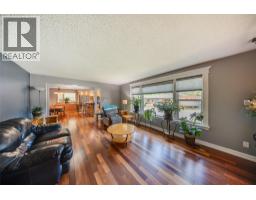 Foyer - 3651 Carnation Drive, Trail, BC V1R2W5 Photo 13