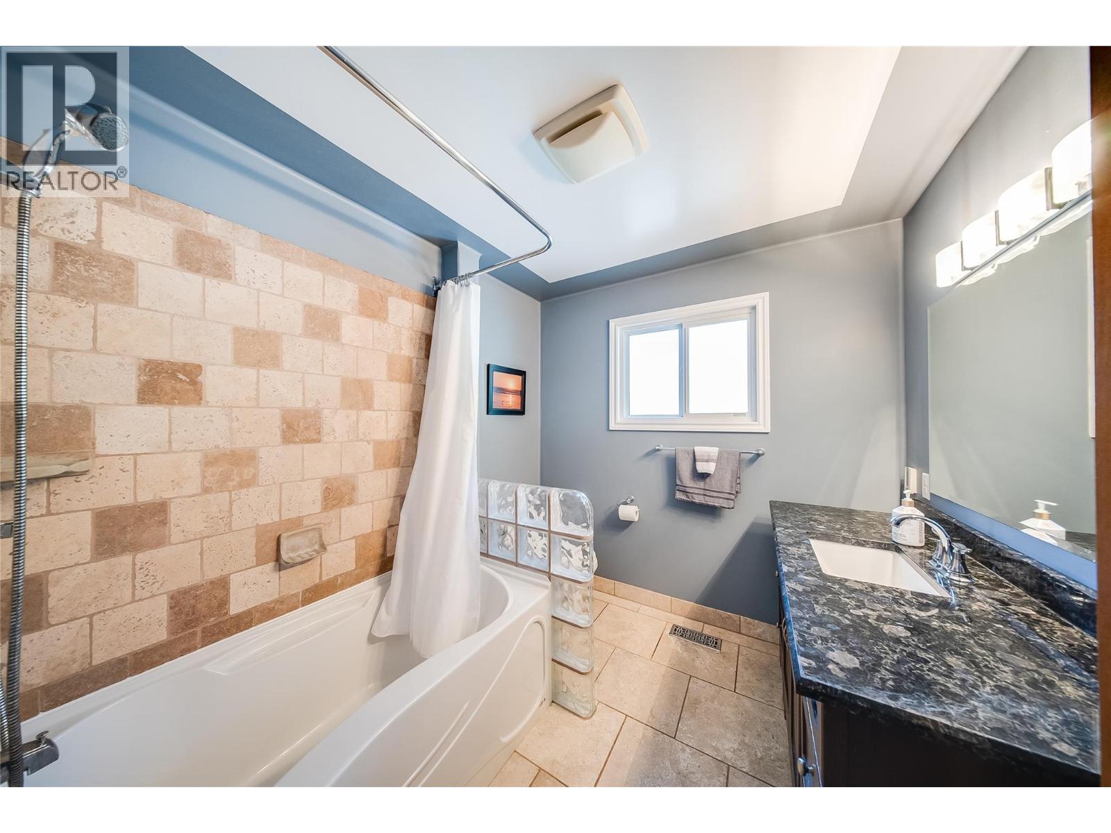 3651 Carnation Drive - 16