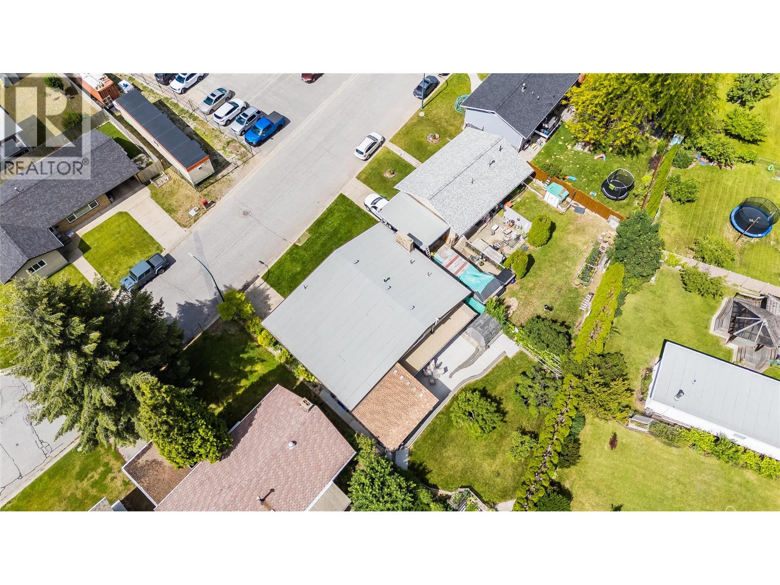 3651 Carnation Drive - 64