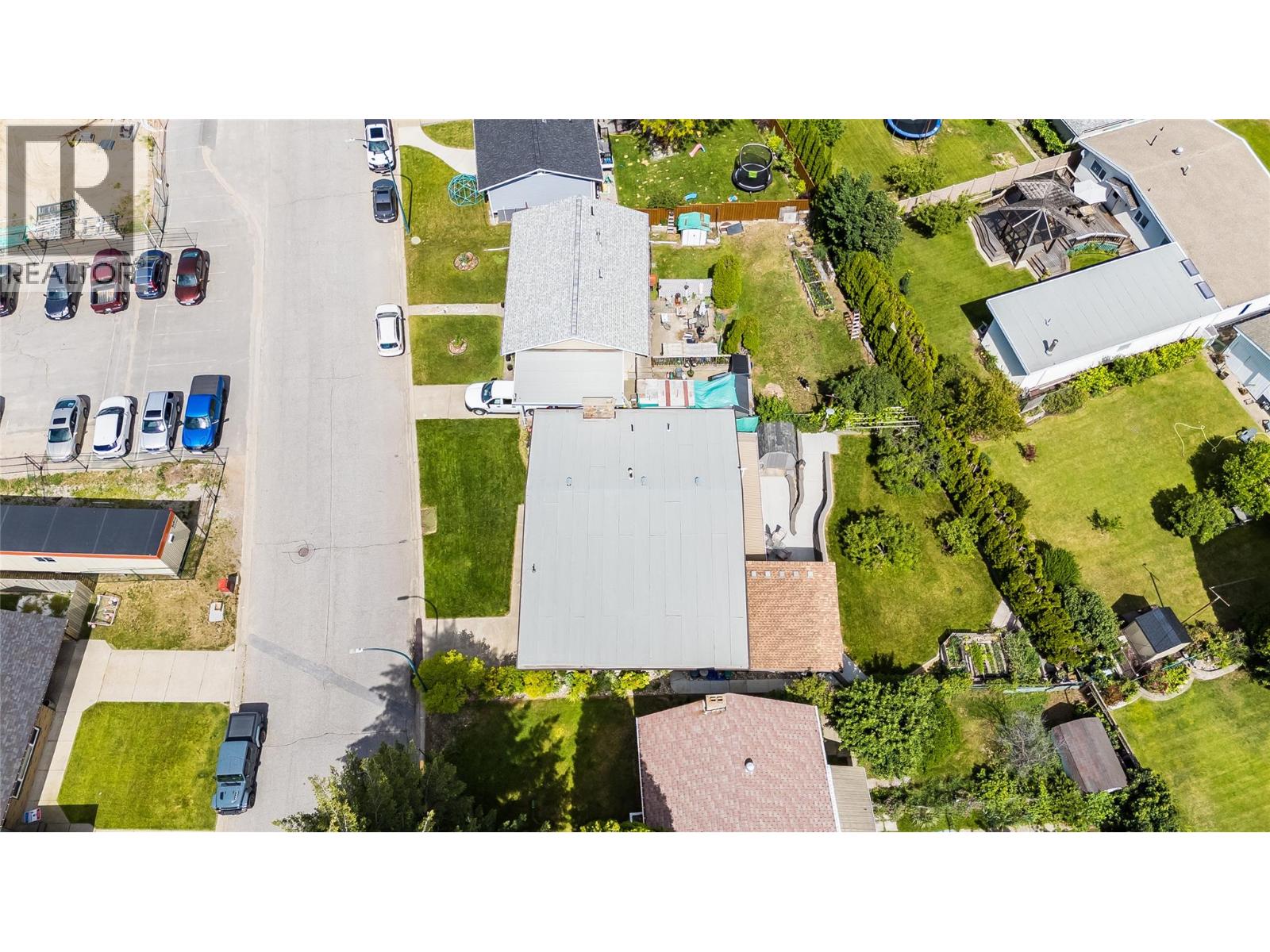 3651 Carnation Drive - 63