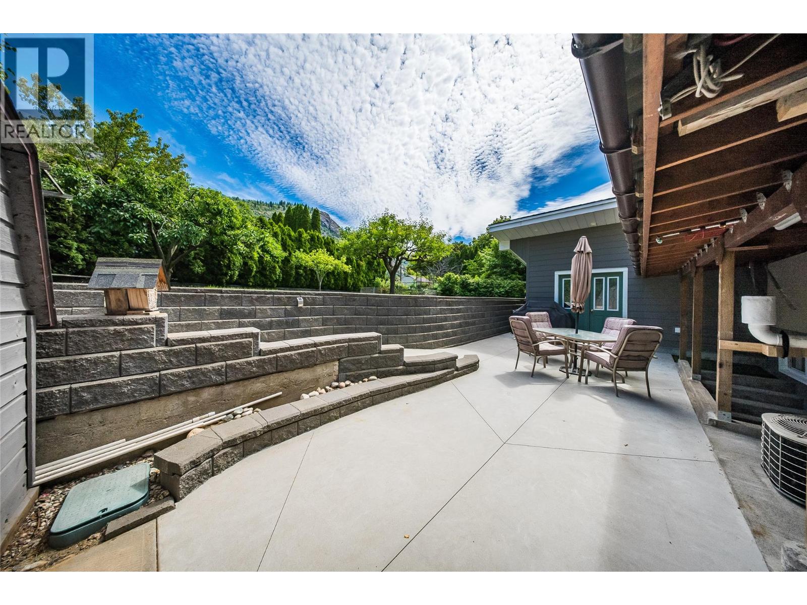 3651 Carnation Drive - 55
