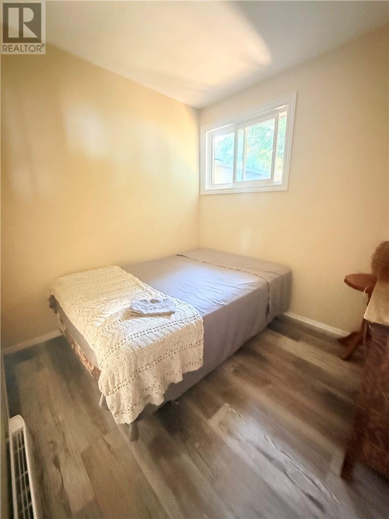 60 Leask Bay Shores - 9