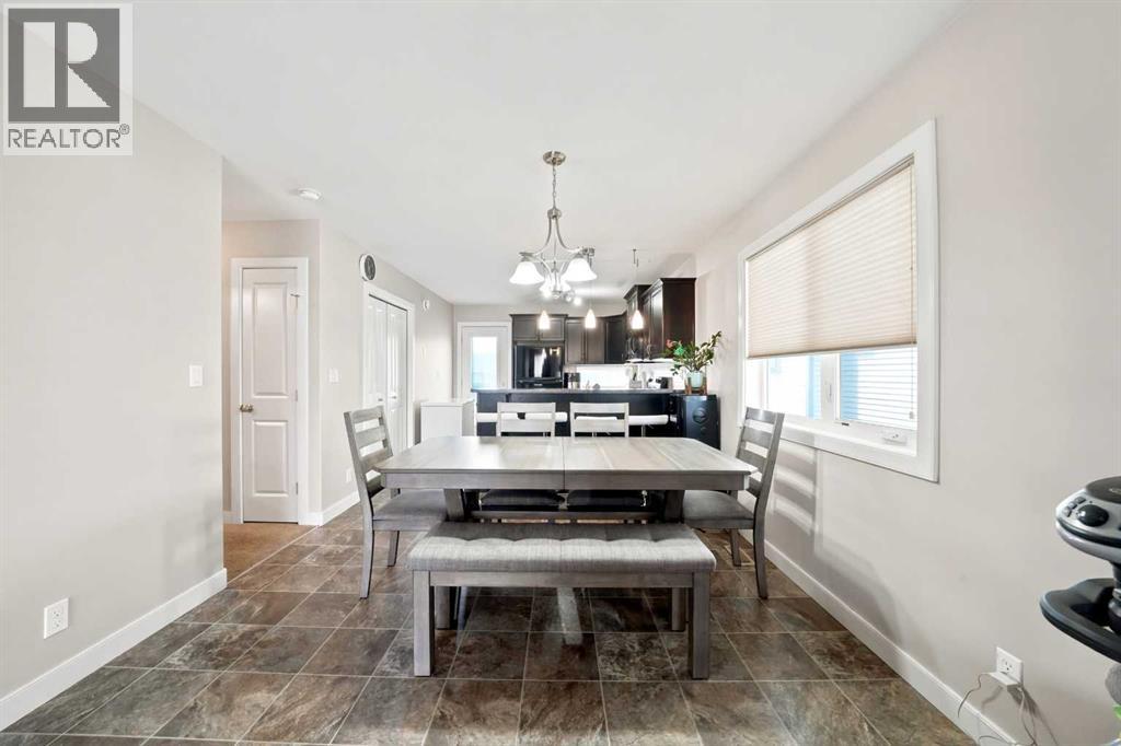 364 Kingston Drive — photo 9