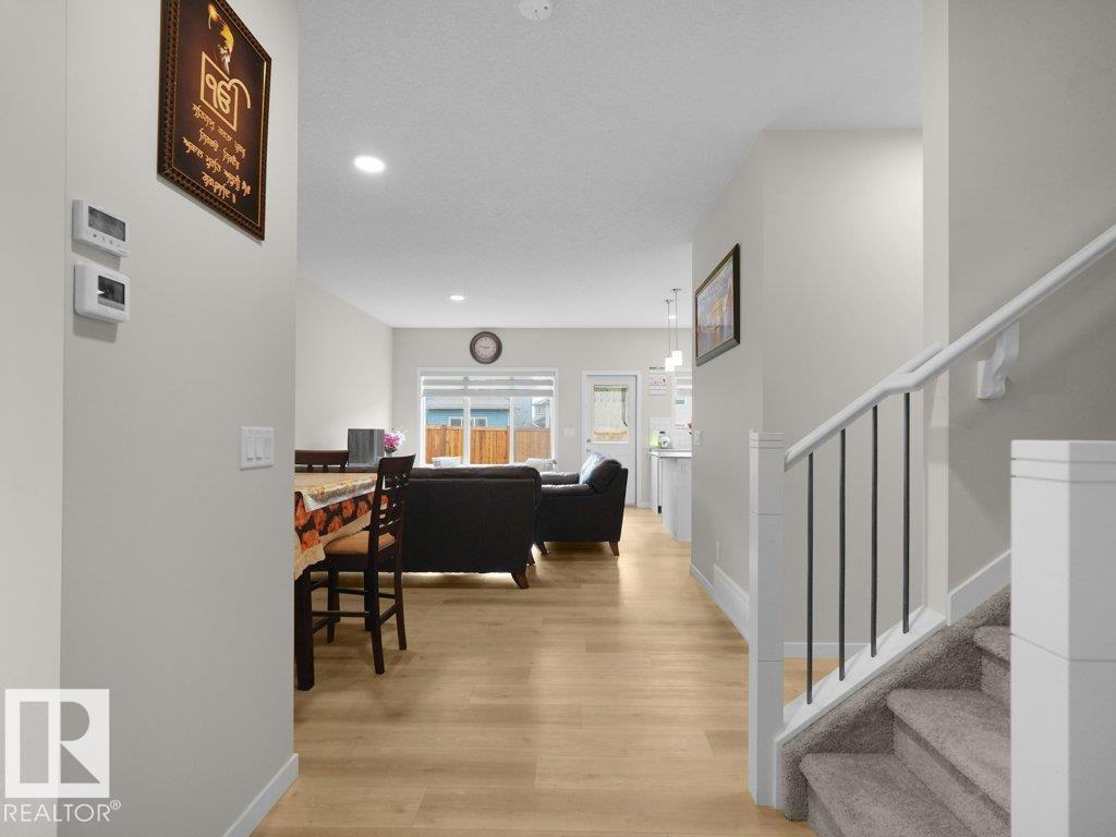 2039 13 AV NW - 10