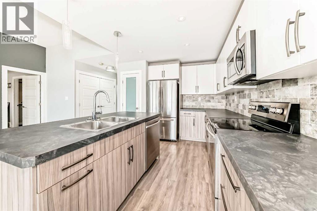 739 Cypress Lane — photo 8