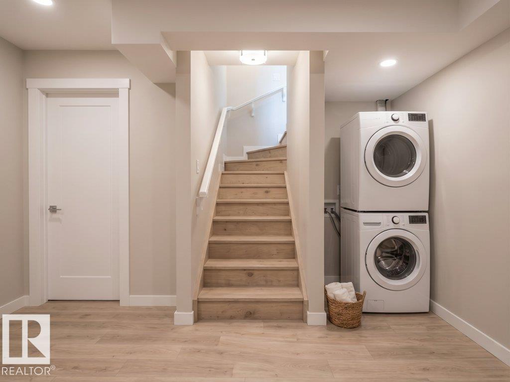 2039 13 AV NW — photo 39