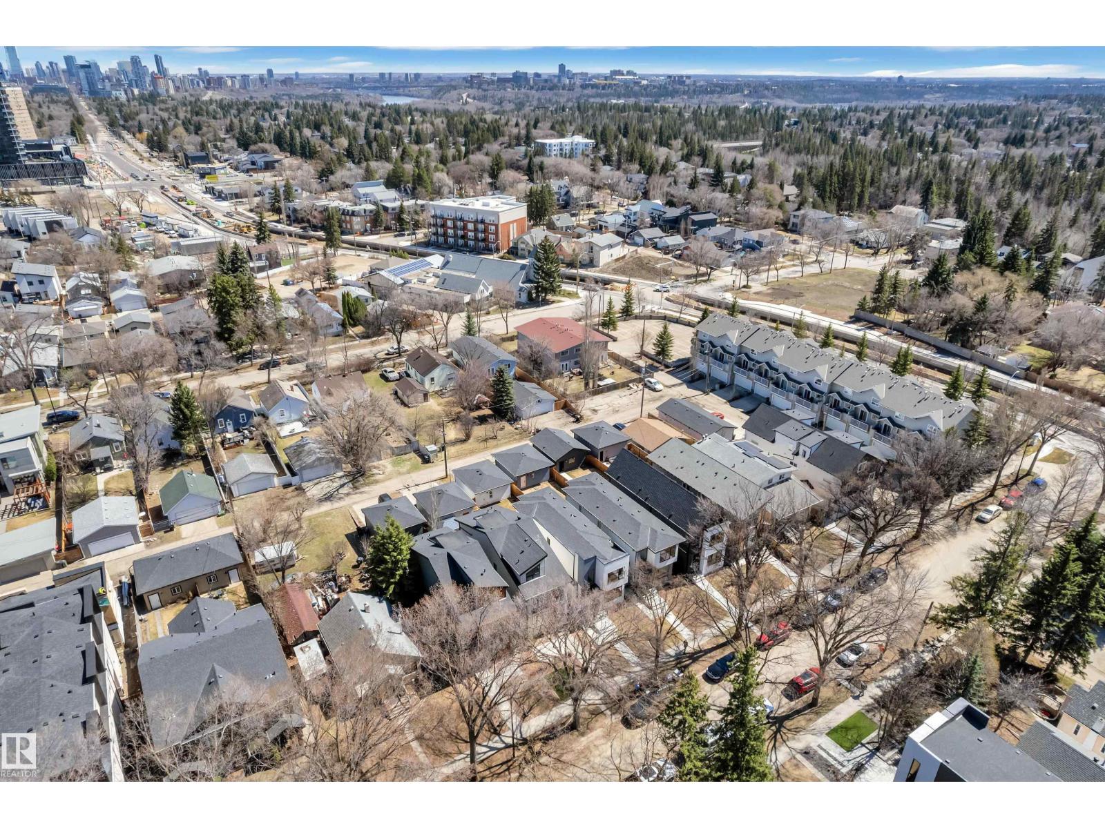 10227 146 ST NW - 12