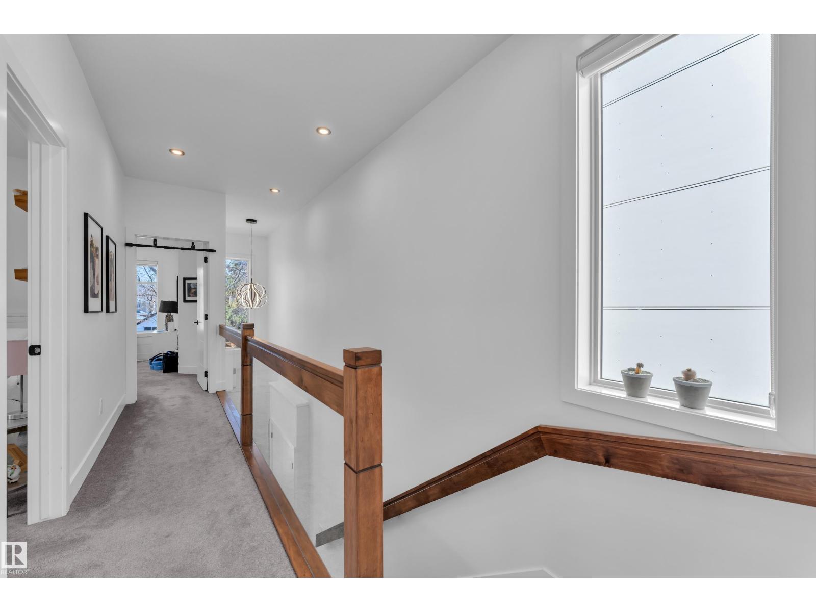 10227 146 ST NW - 33