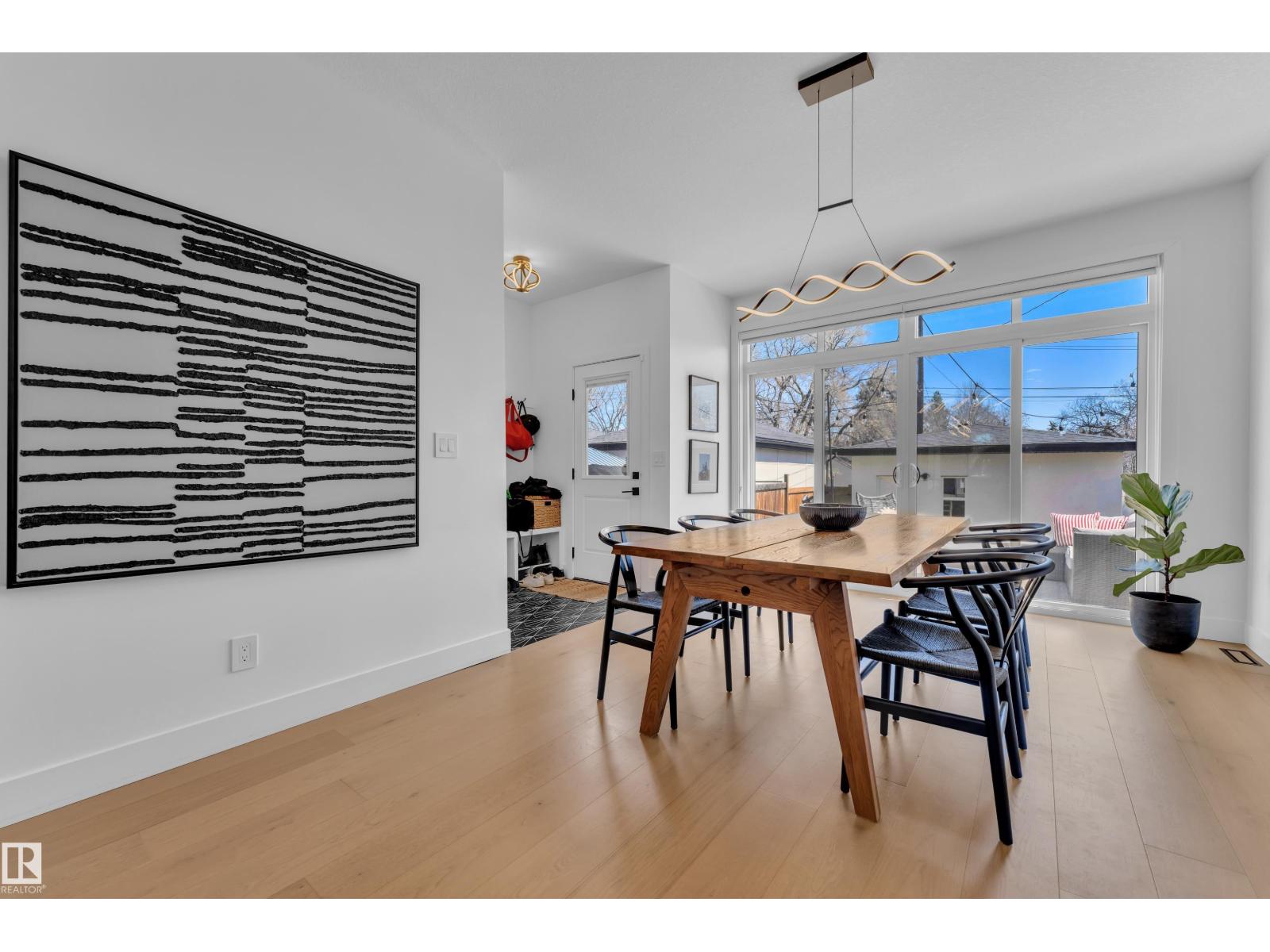 10227 146 ST NW - 30