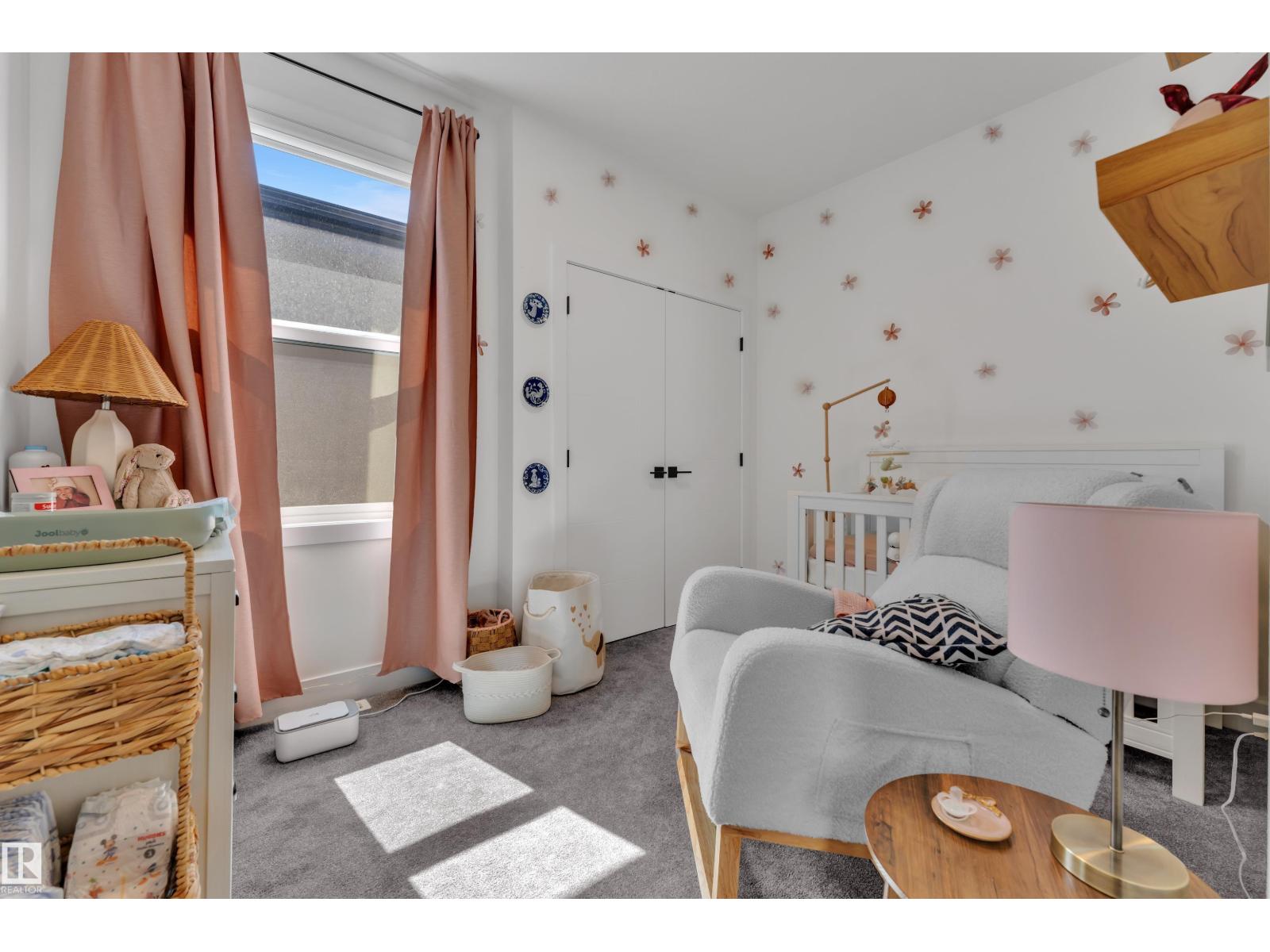 10227 146 ST NW - 44