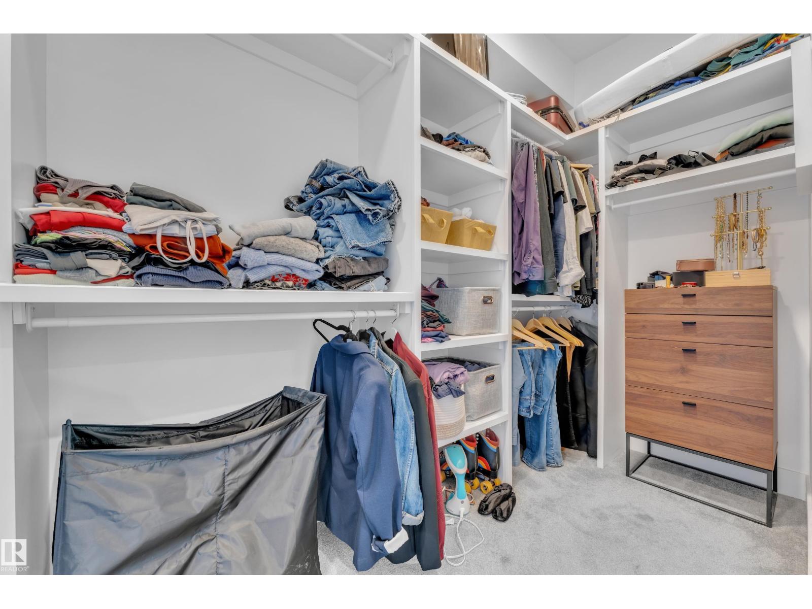 10227 146 ST NW - 38