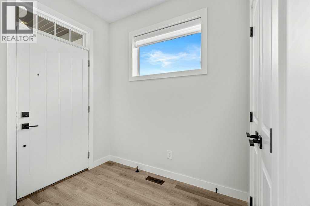 8 Bergamot Street - 39