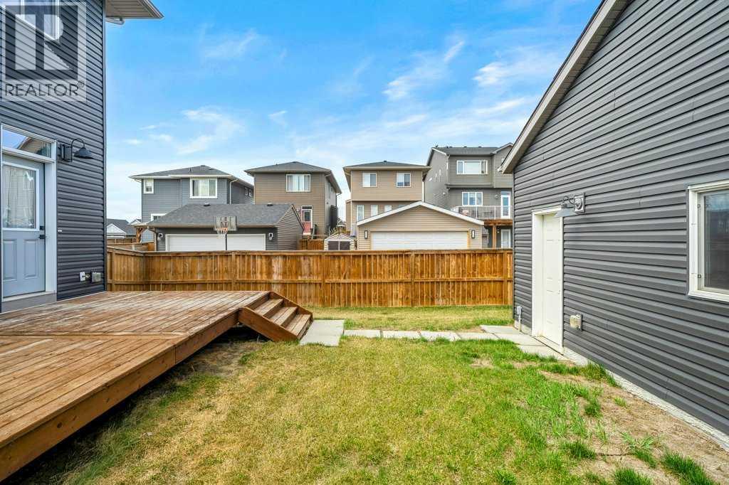8 Bergamot Street - 44