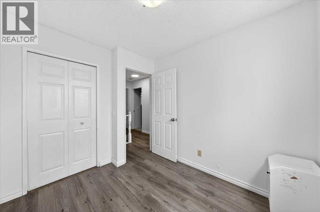 6979 Laguna Way NE - 28