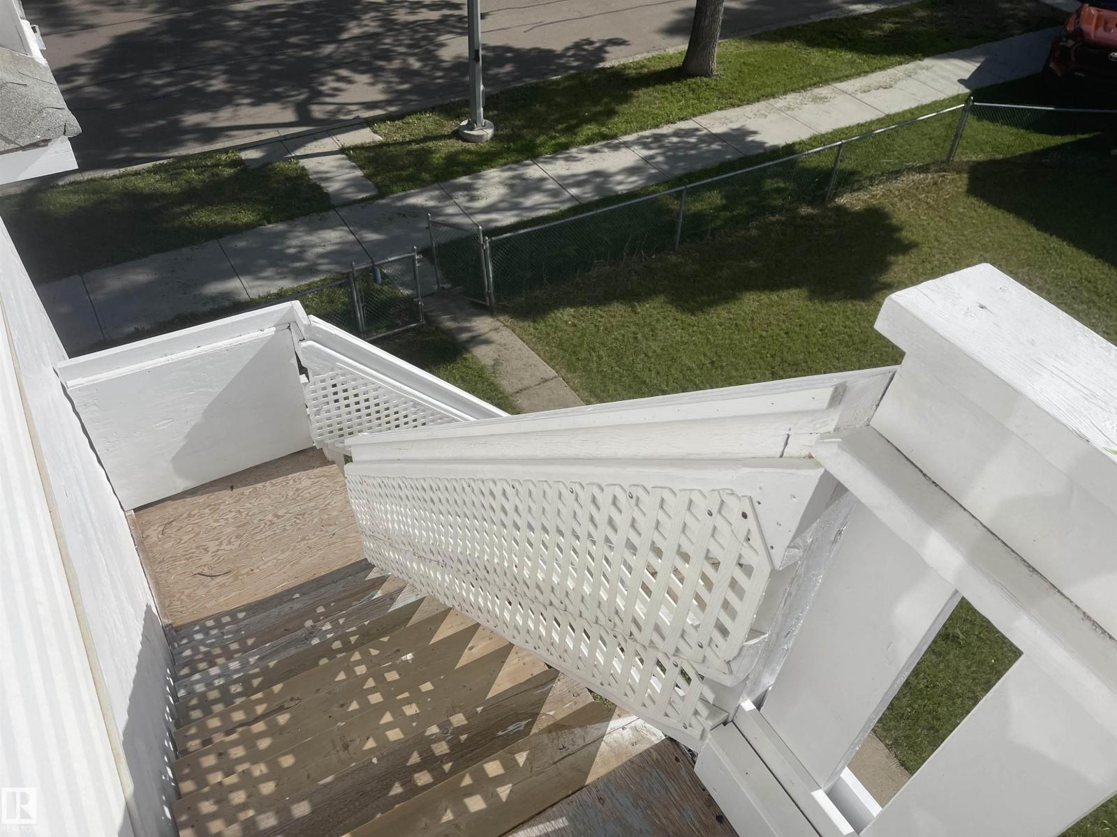 11161 96 ST NW - 19