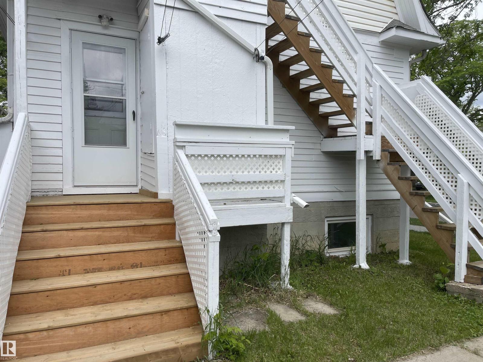 11161 96 ST NW - 36