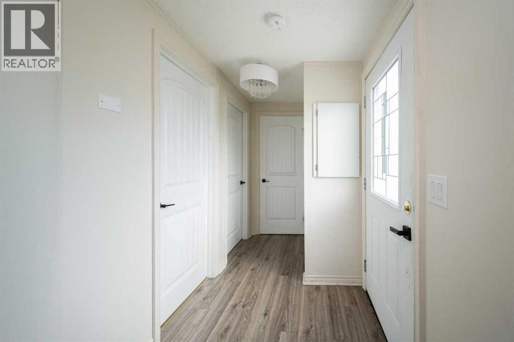 101 Hoehne Street — photo 14