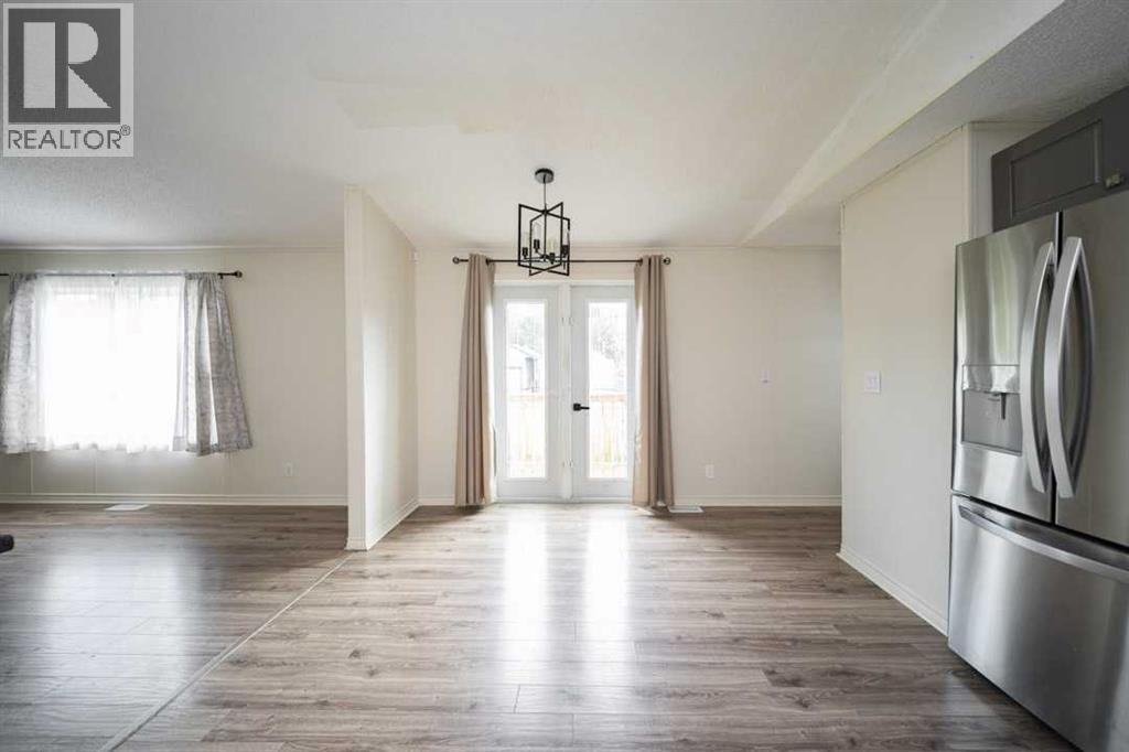 101 Hoehne Street - photo 5