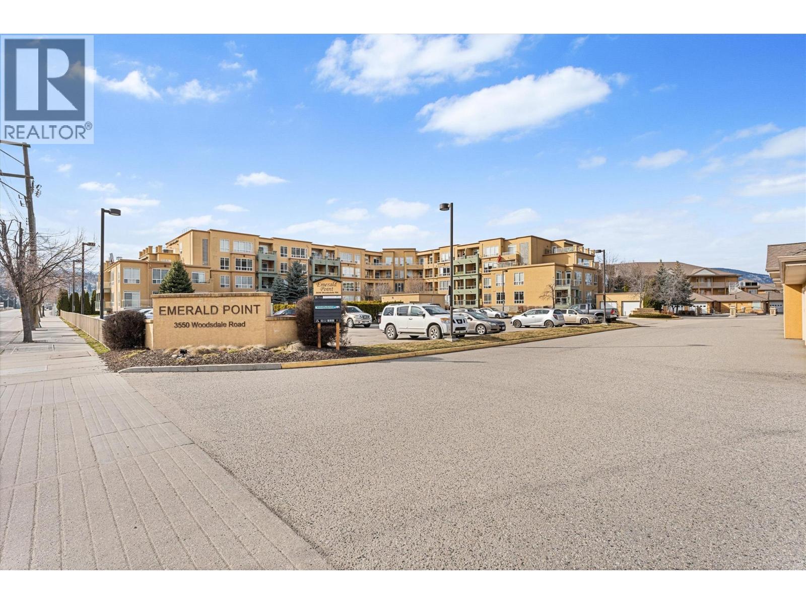 #303 3550 Woodsdale Road - 21