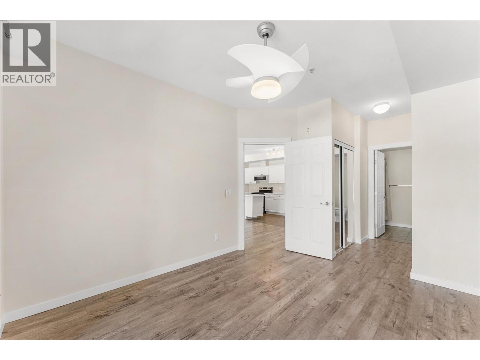 #303 3550 Woodsdale Road - 8