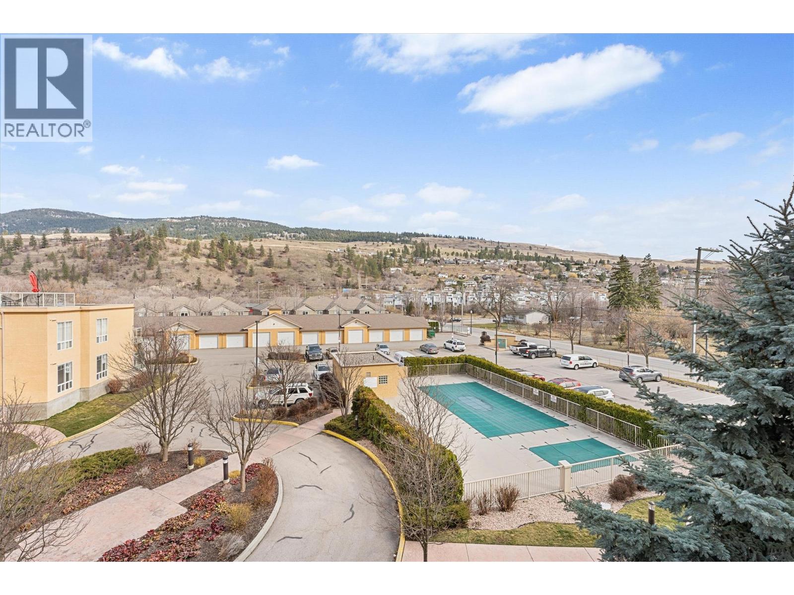 #303 3550 Woodsdale Road - 18