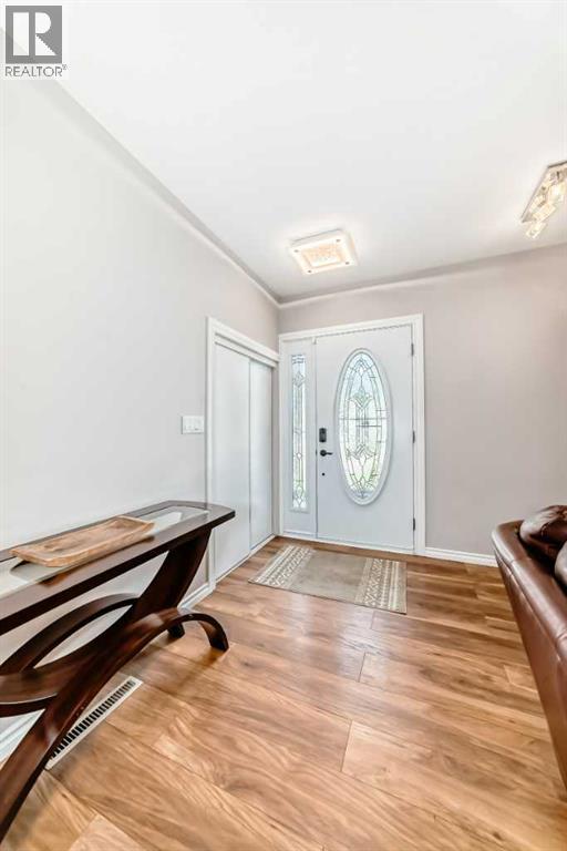 2121 Westview Crescent - photo 4