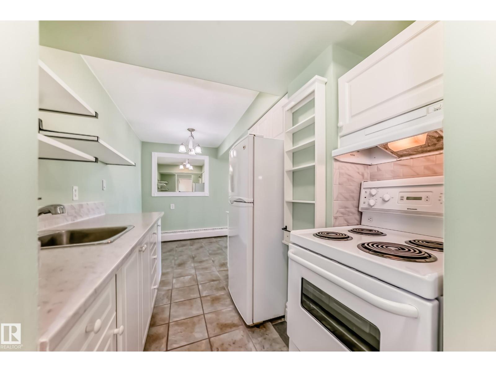 #606 8310 JASPER AV NW - 17