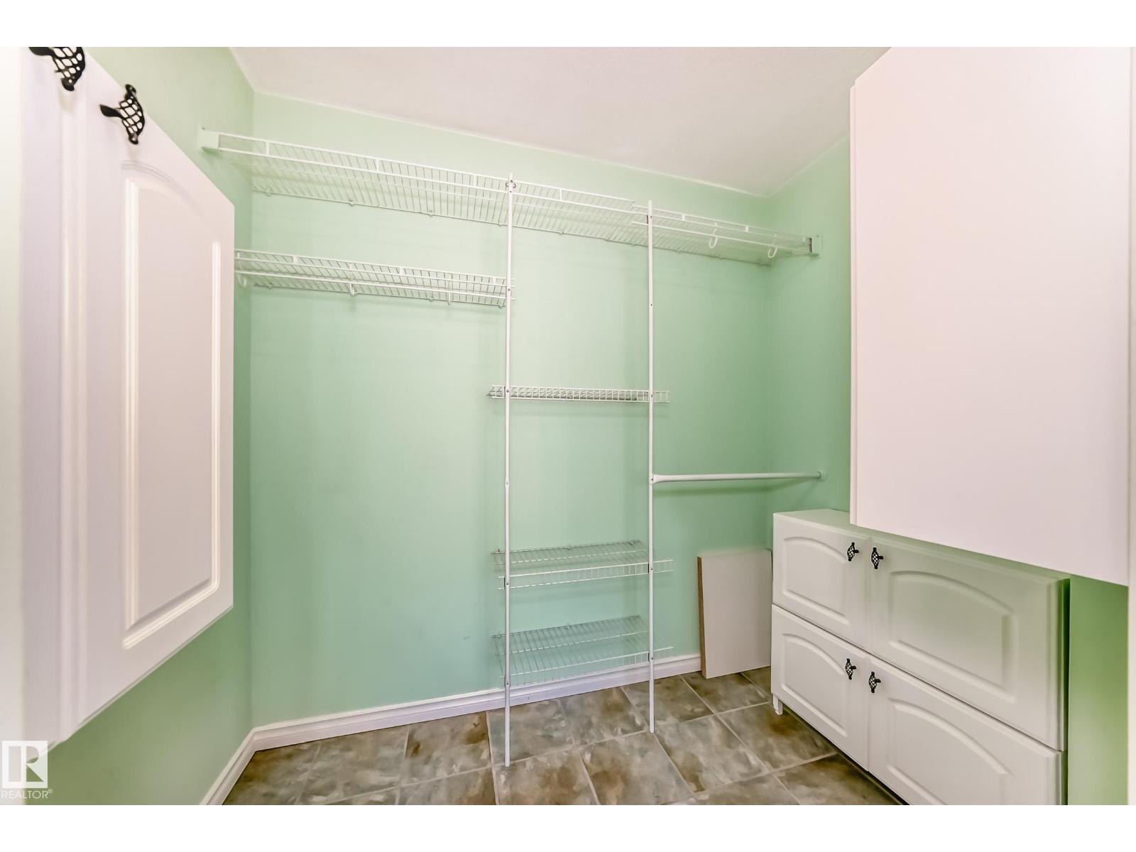 #606 8310 JASPER AV NW - 30