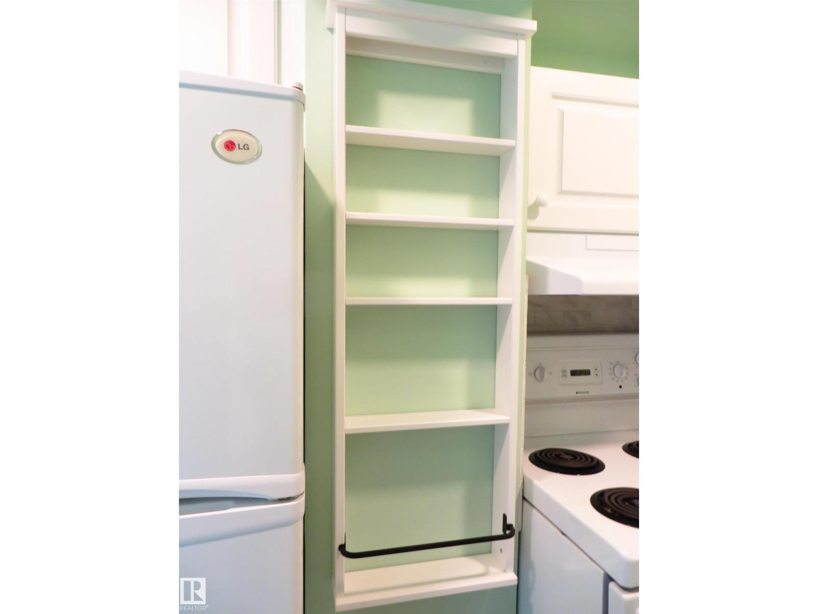 #606 8310 JASPER AV NW — photo 24