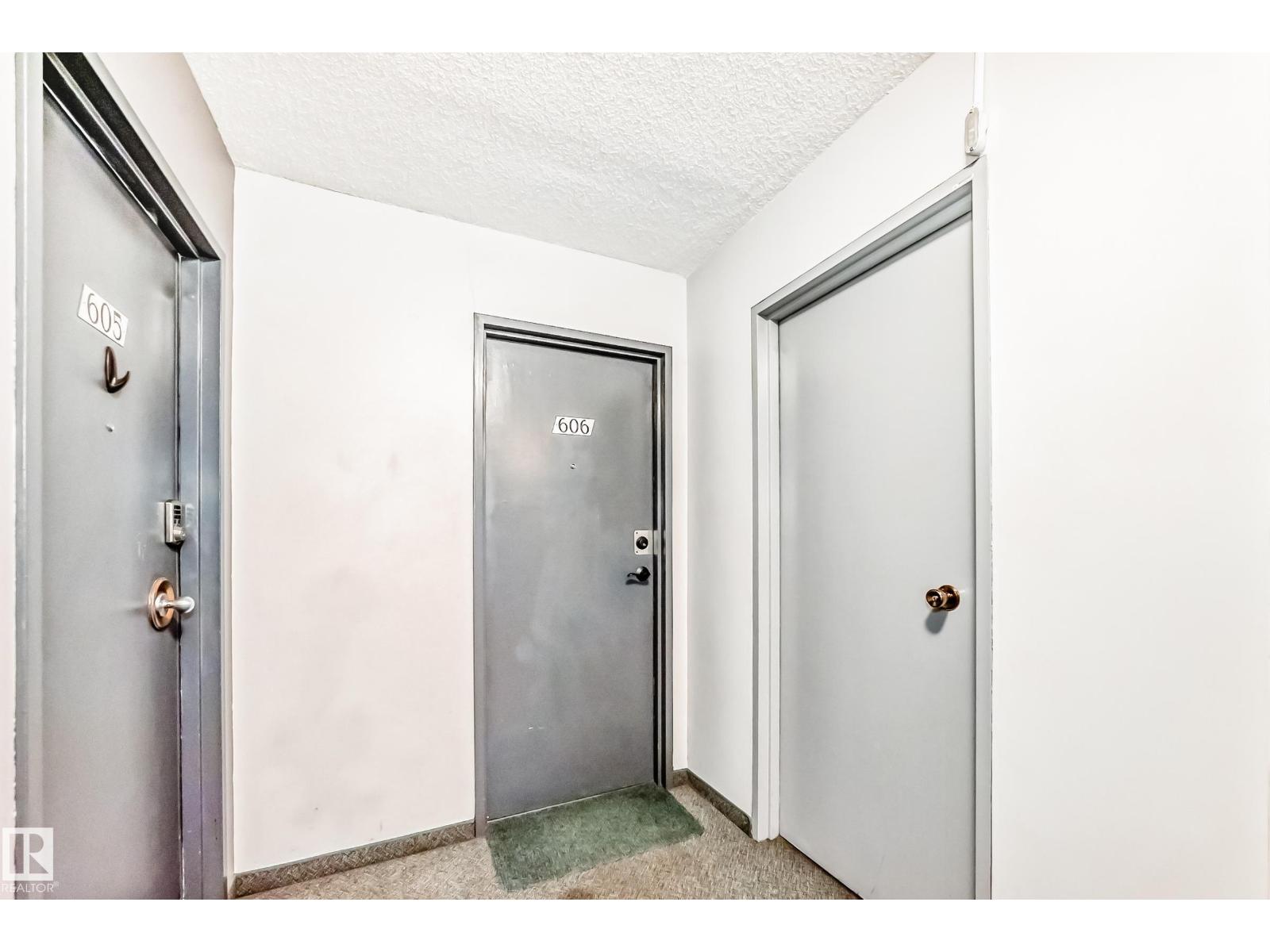 #606 8310 JASPER AV NW - 43