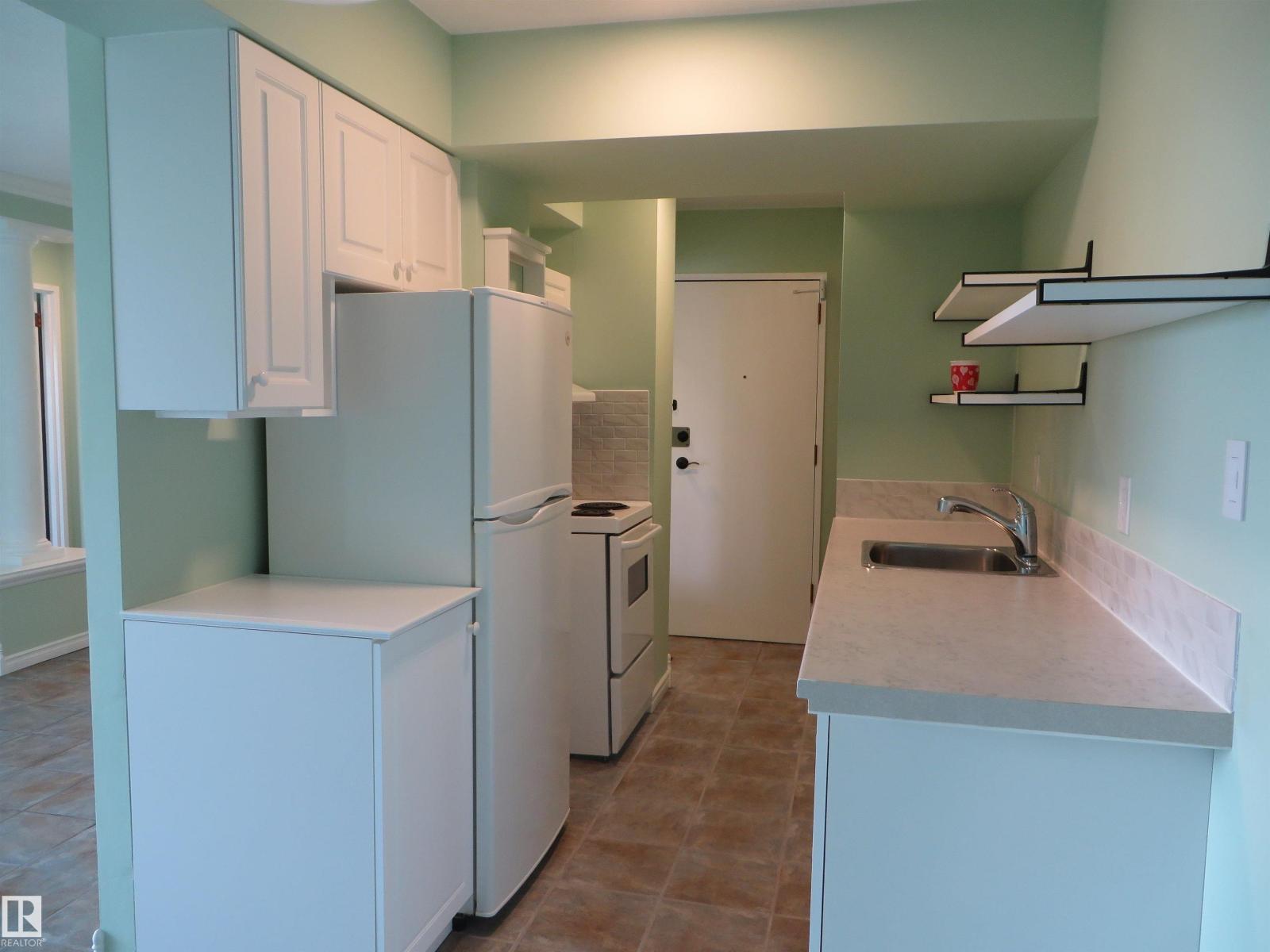 #606 8310 JASPER AV NW - 22