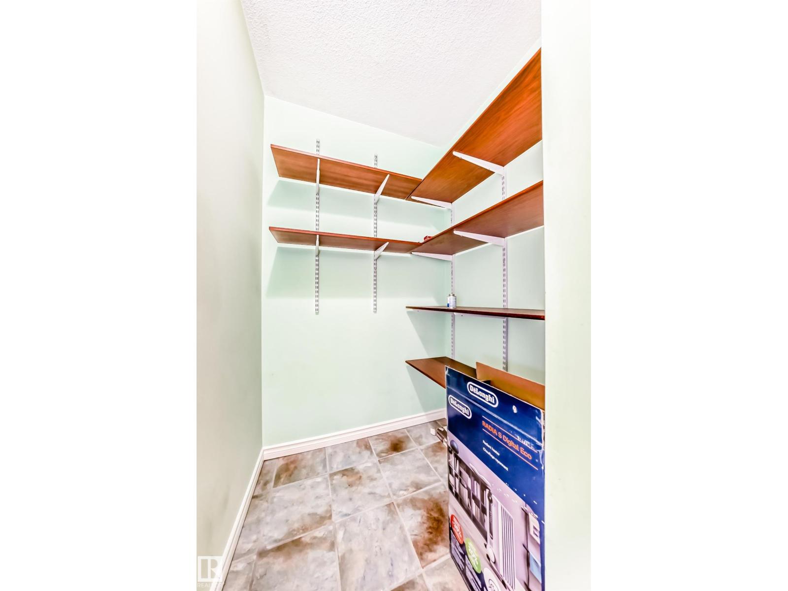 #606 8310 JASPER AV NW - 35