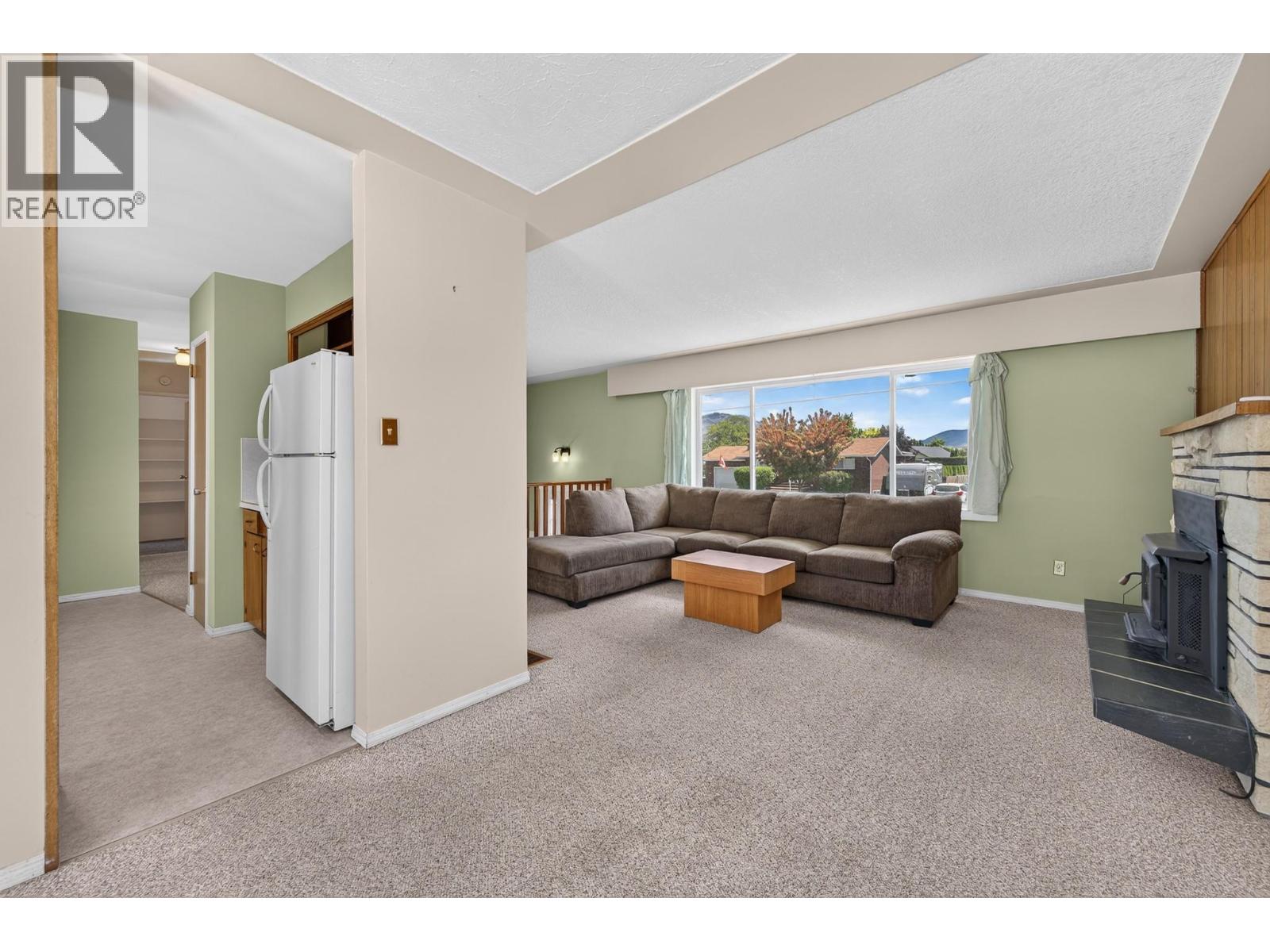 828 MCBRIDE Street - 8
