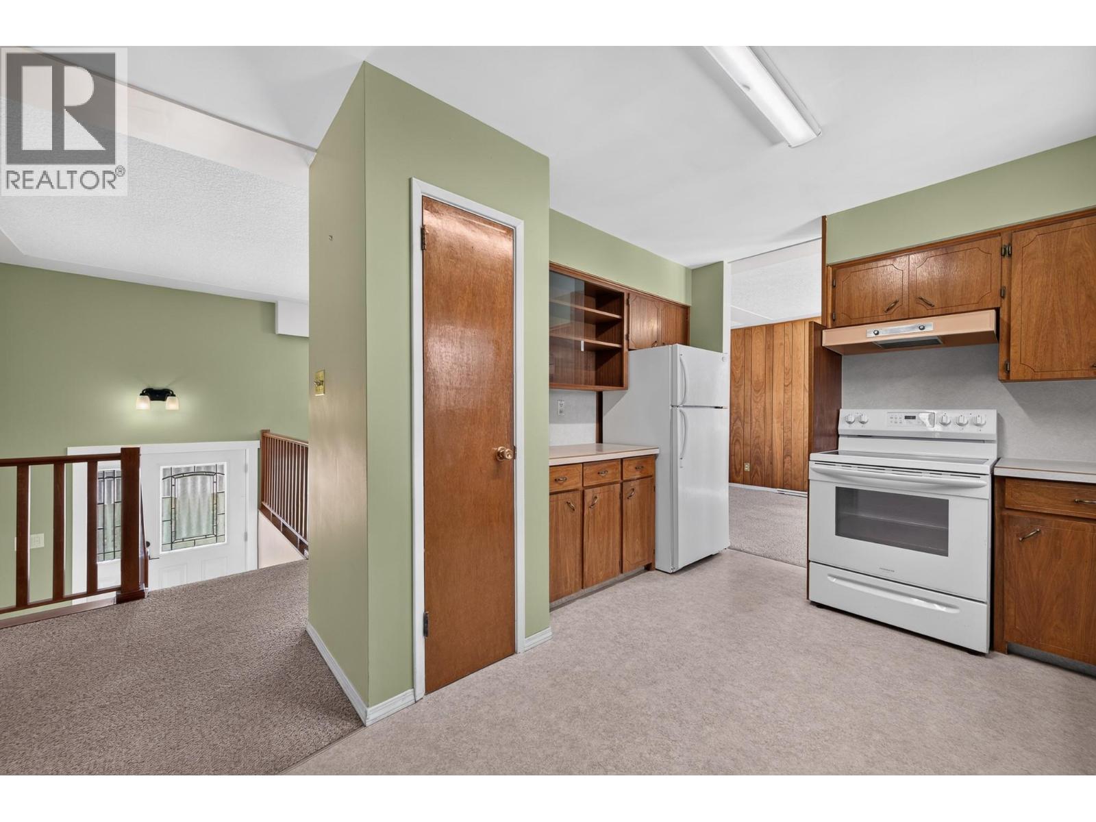 828 MCBRIDE Street - 11