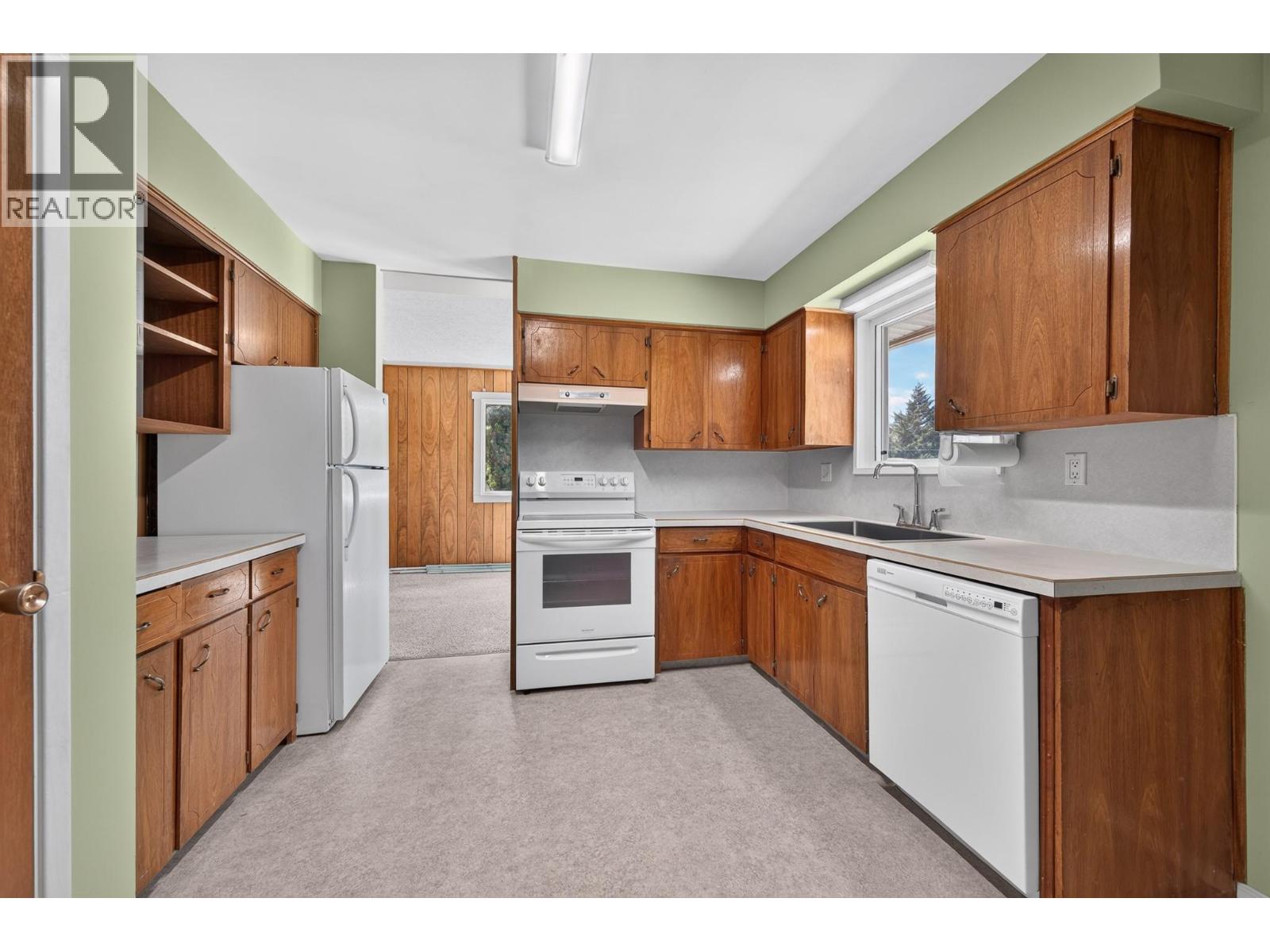 828 MCBRIDE Street - 10