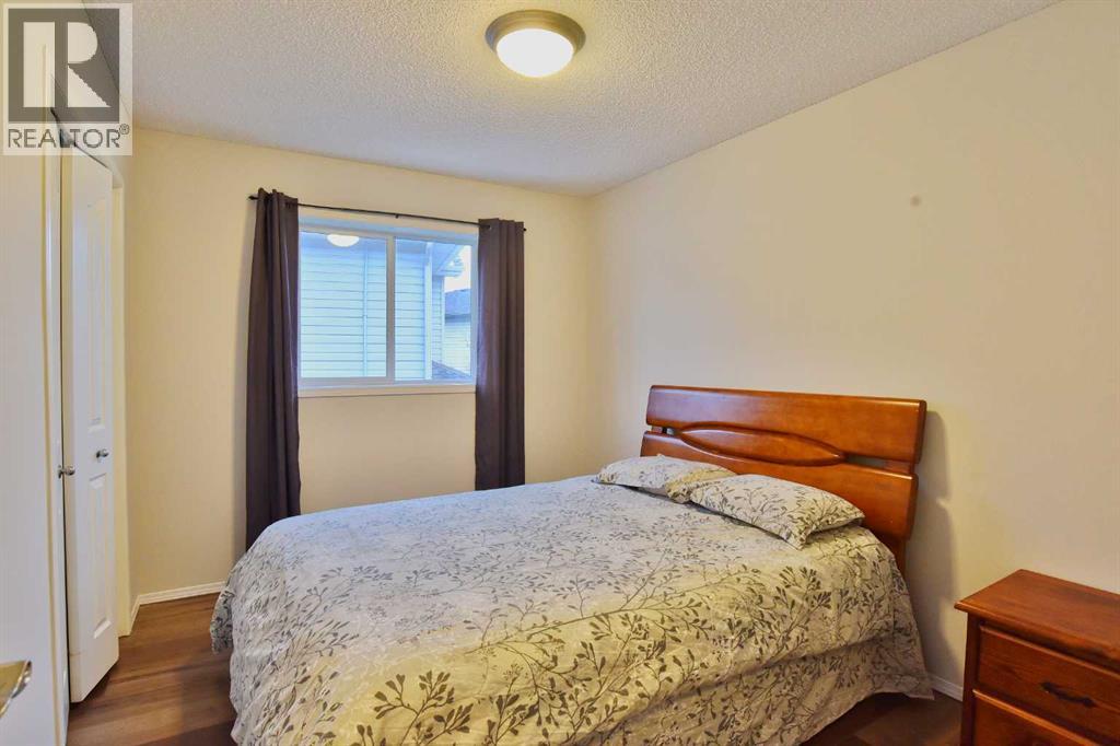133 Panamount Court NW - 22