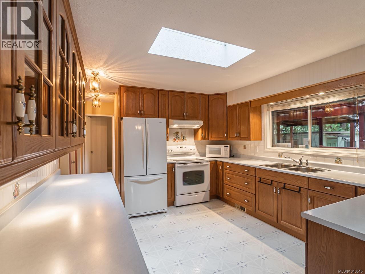 5515 Turner Rd - 3