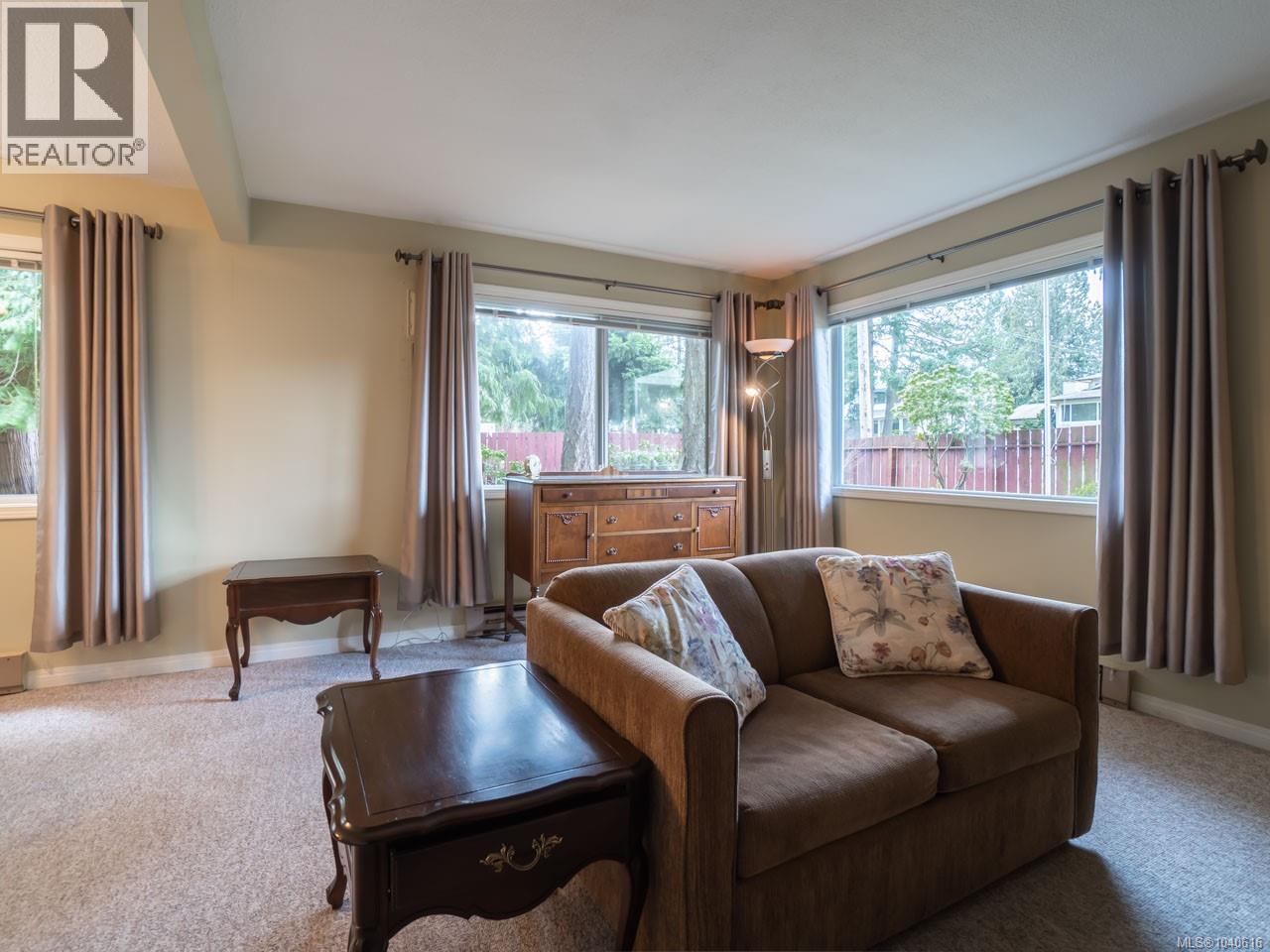 5515 Turner Rd - 11