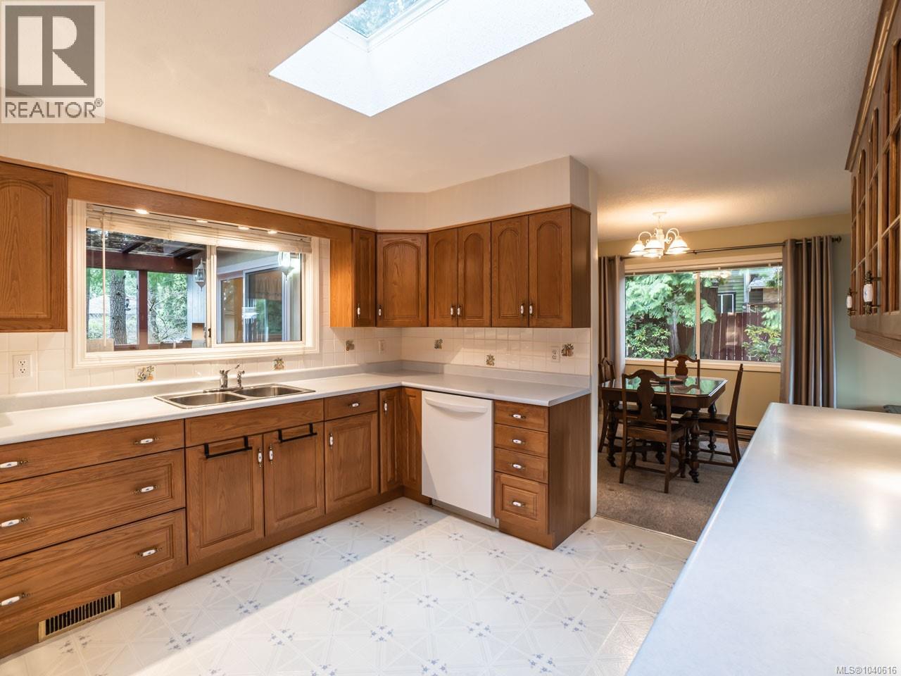 5515 Turner Rd - 5