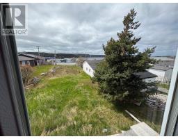 110 Main Road thumbnail 2