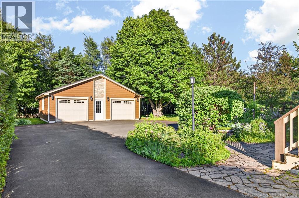43 Saint-André Road - Image 47