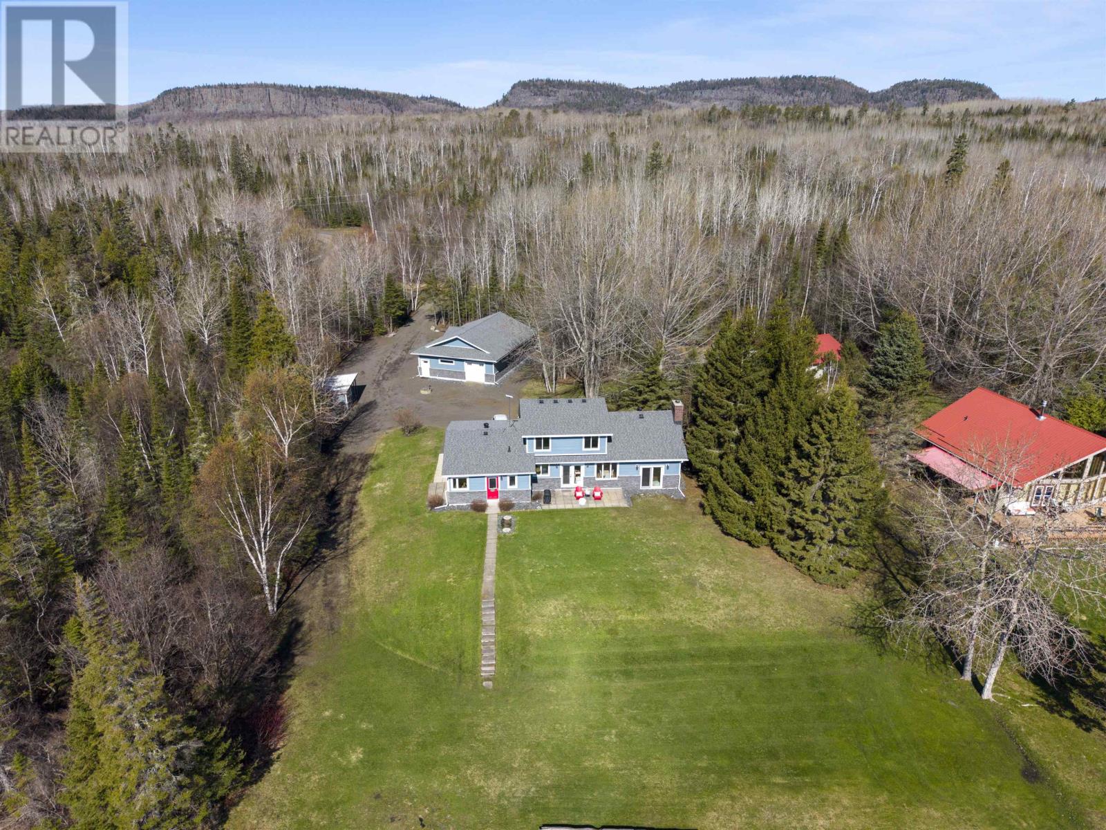 26 Margaret St S - 44