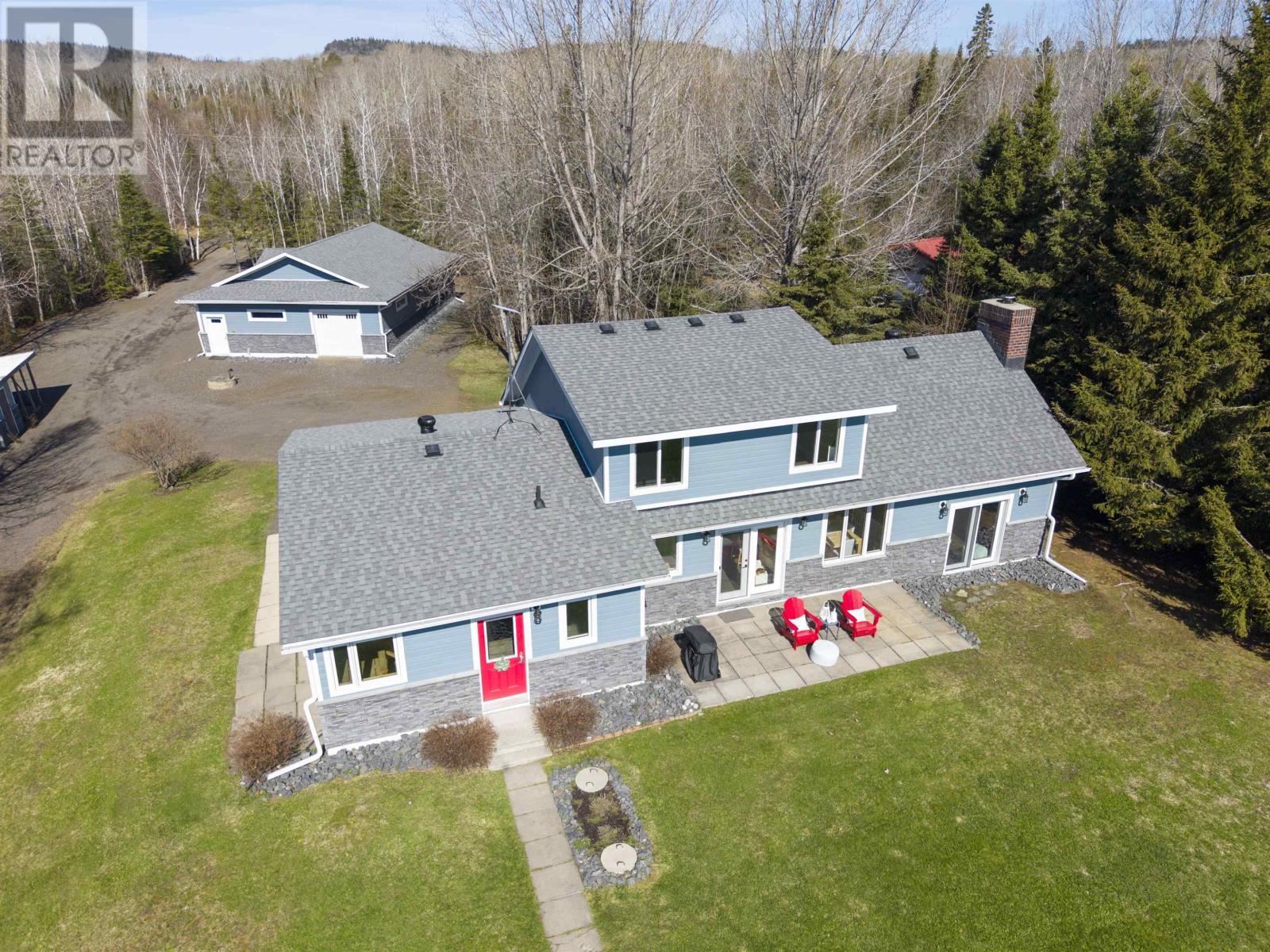 26 Margaret St S - 42