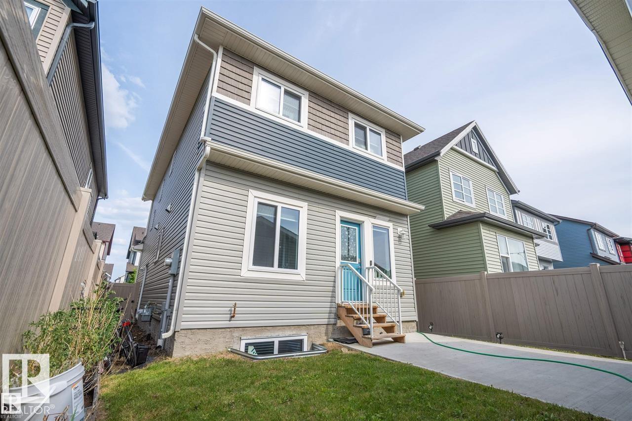 1767 26A ST NW - 21