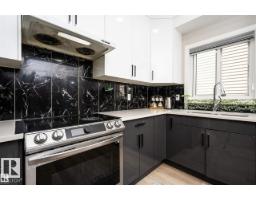 1767 26a St Nw, Edmonton, AB T6T2H8 Photo 8