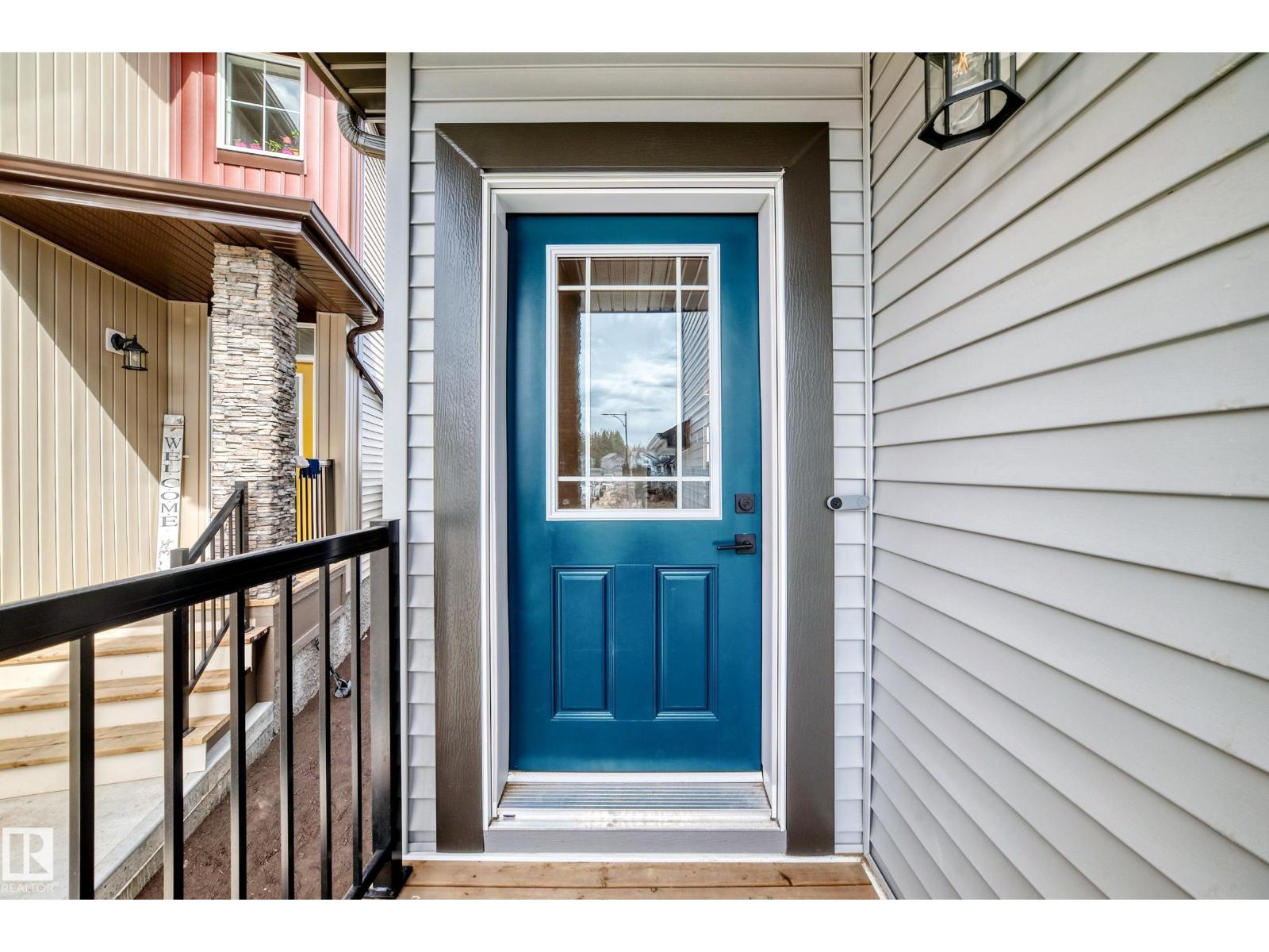 4231 206 ST NW - 3