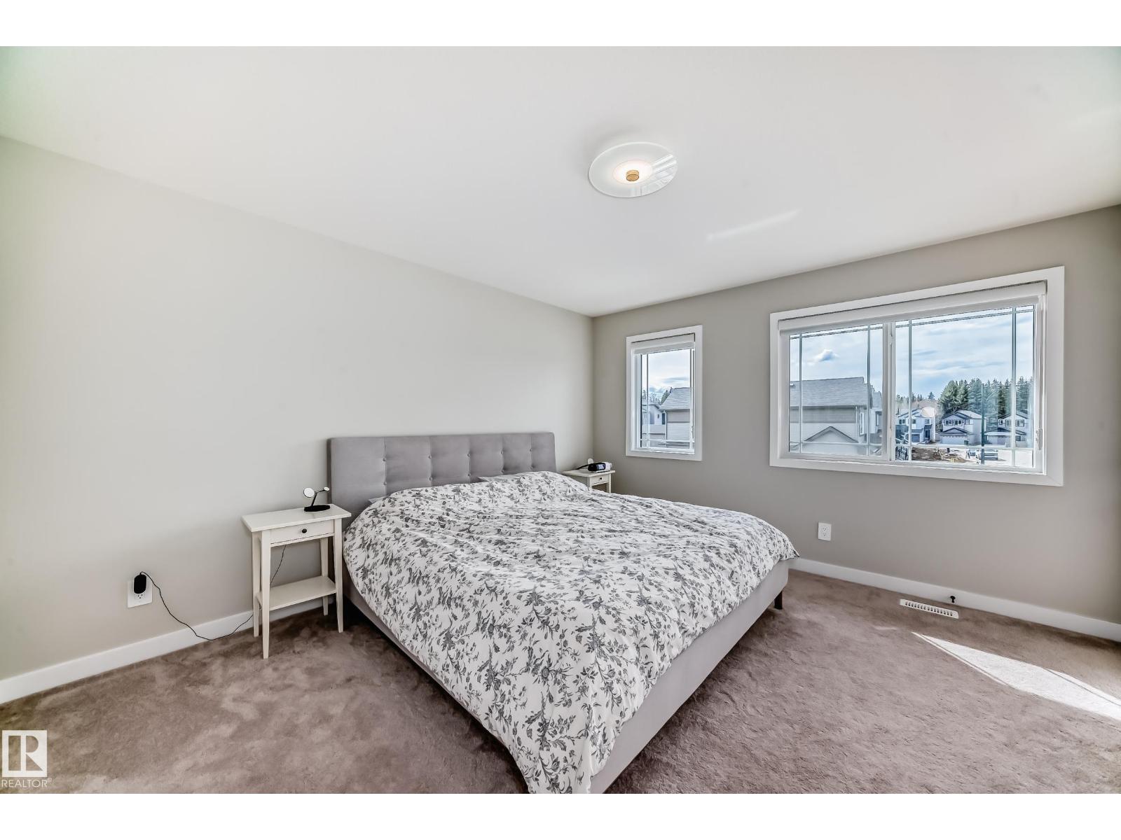 4231 206 ST NW - 31